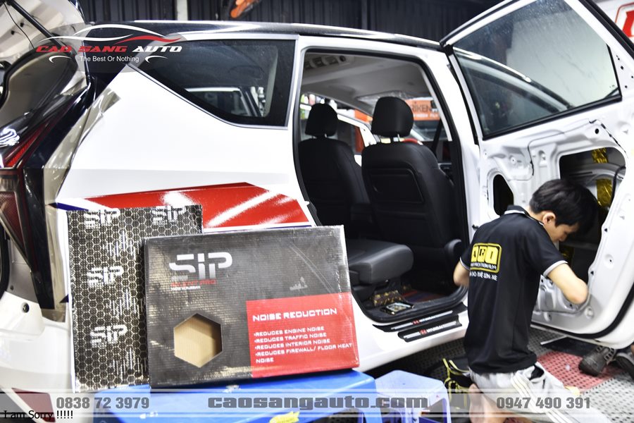 Cách âm chống ồn xe Vinfast Limo Green
