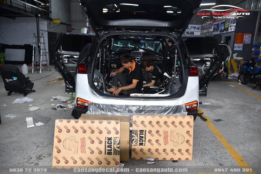 Cách âm Full Xe Hyundai Santafe với vật liệu cách âm Silent Coat hiệu quả