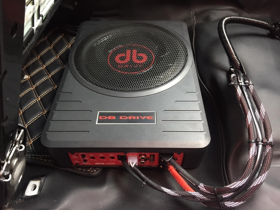 Chevrolet Spark nâng cấp loa Sub DBS + Mid DB2.5FR + DVD Oled C2