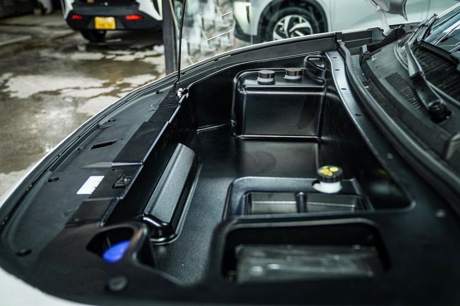 Cốp trước xe Vinfast Limo Green