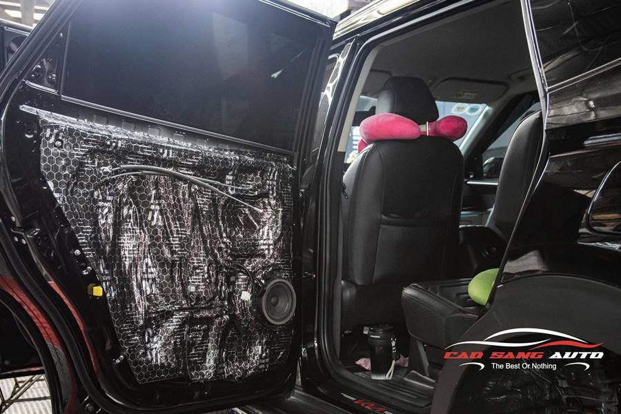 Dán cách âm 4 cửa xe KIA Carens giá tốt nhất