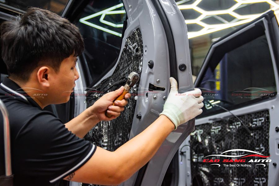 Dán cách âm làm giảm đáng kể tiếng ồn từ môi trường