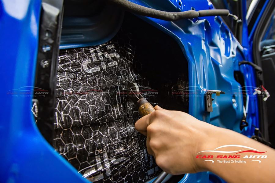 Cách âm cửa xe VF3 mang lại nhiều lợi ích