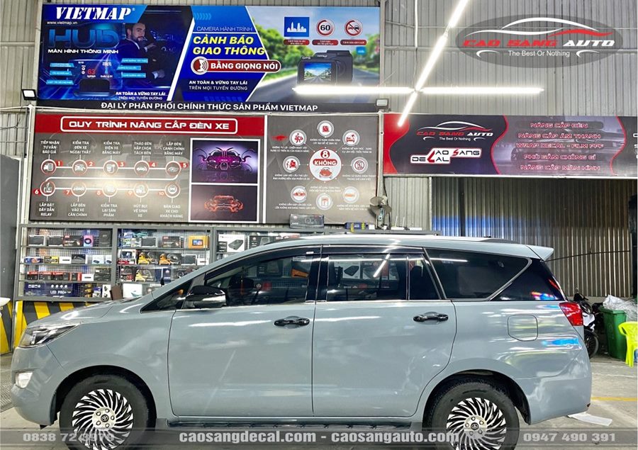 Wrap - Dán decal đổi màu xe Toyota Innova