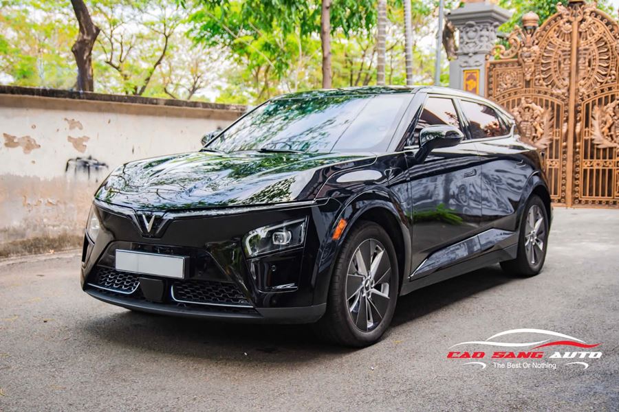 Dán decal mâm xe Vinfast VF7 - Đơn giản nhưng đầy sự khác biệt