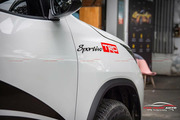 Dán decal tem xe Fortuner - Hình 3