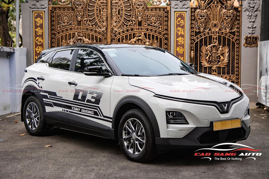 Dán decal tem xe Vinfast VF6