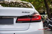 Wrap - Dán đổi màu xe BMW 530i decal trắng - Hình 7