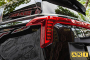 Wrap - Dán đổi màu xe Kia Carnival decal đen bóng - Hình 7