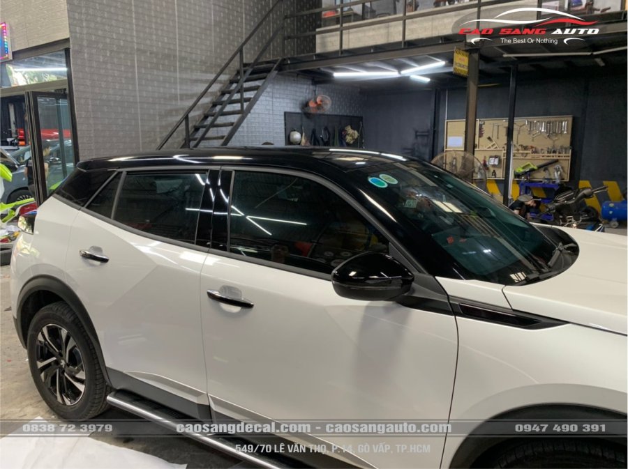 Dán nóc đen xe Peugeot 5008