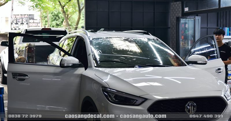 Dán phim cách nhiệt xe MG với phim FIRSTCLASS cao cấp