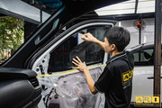 Dán phim cách nhiệt xe Fortuner - Hình 4