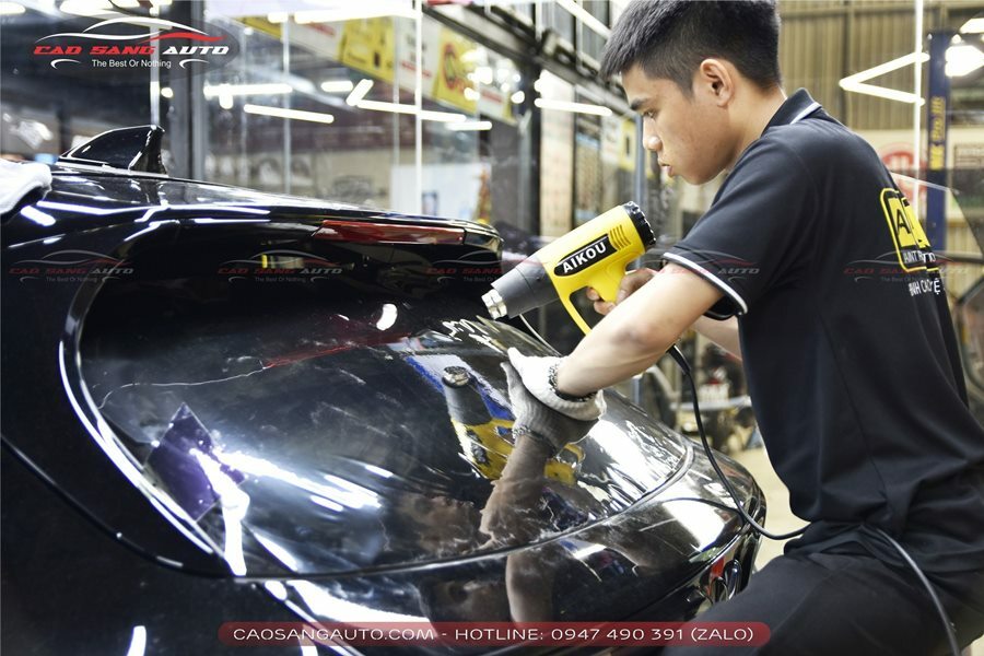 Địa chỉ Dán phim cách nhiệt ô tô Quận 4. Bảng giá chi tiết nhất