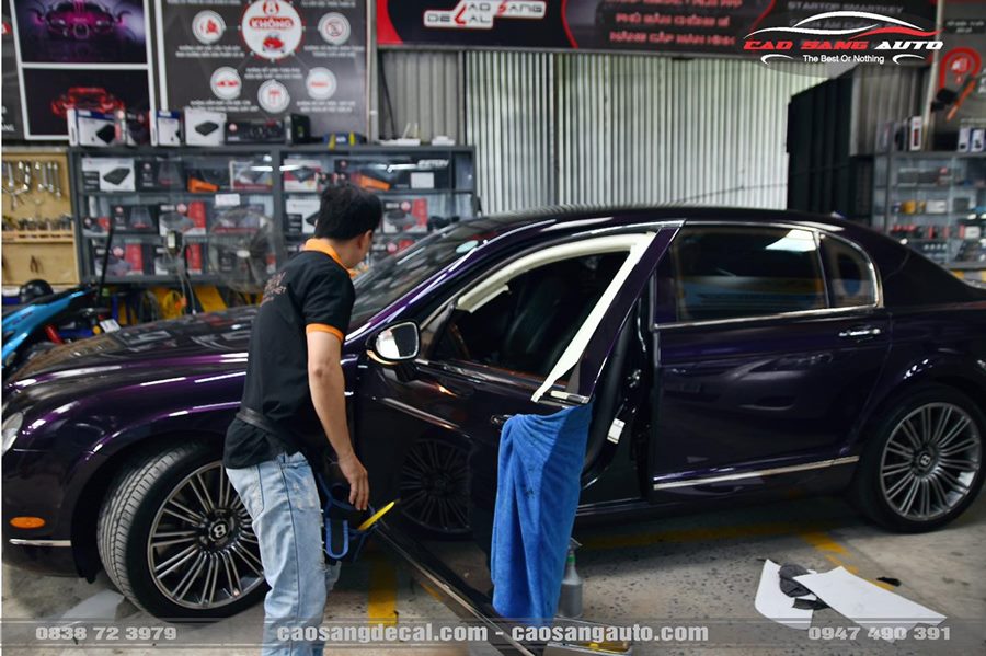 Dán phim cách nhiệt ô tô tại Bình Thạnh. Dán tận nơi giá rẻ nhất