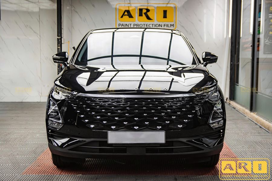 Dán phim cách nhiệt xe Omoda C5