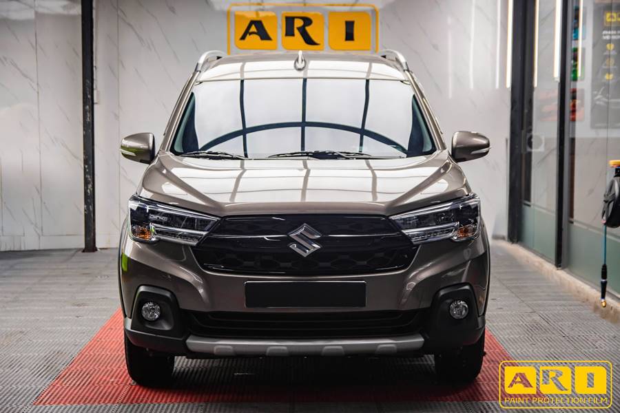 Dán phim cách nhiệt xe Suzuki XL7