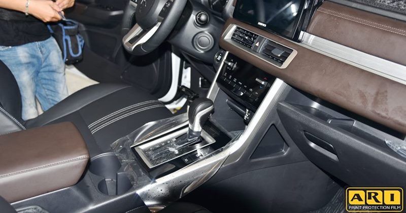 Dán phim PPF bảo vệ nội thất cho xe Xpander loại nào tốt?