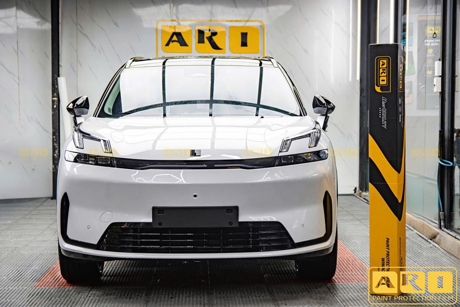 Dán PPF ARI LUMI xe Lynk & Co 08