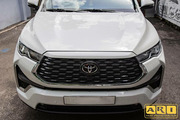 Dán PPF xe Innova Cross màu trắng - Hình 8