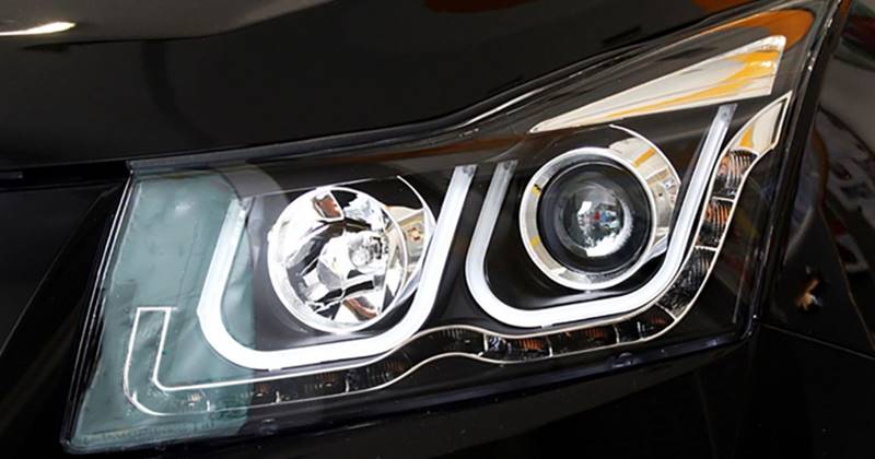 Đèn xenon có nóng không có tốn điện không?