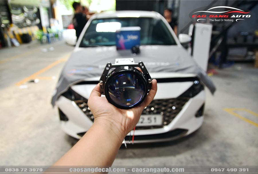 Độ đèn Bi Led X-Light V20 NEW cho xe Hyundai Accent