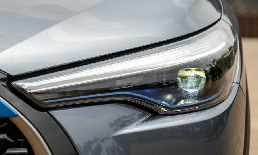 Độ đèn led cho Toyota Cross 1.8 g: Những kiểu mới đẹp nhất hiện nay