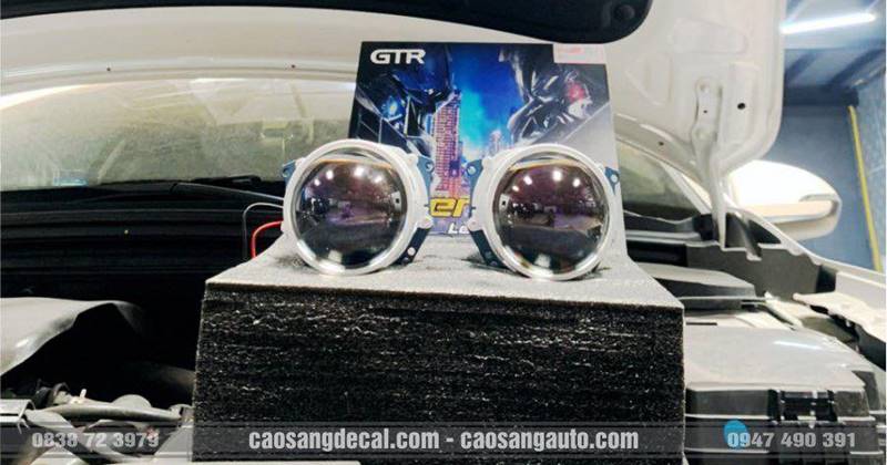 Độ đèn pha bi led xe Kia Sorento - Bi led GTR Premium sáng trùm phân khúc