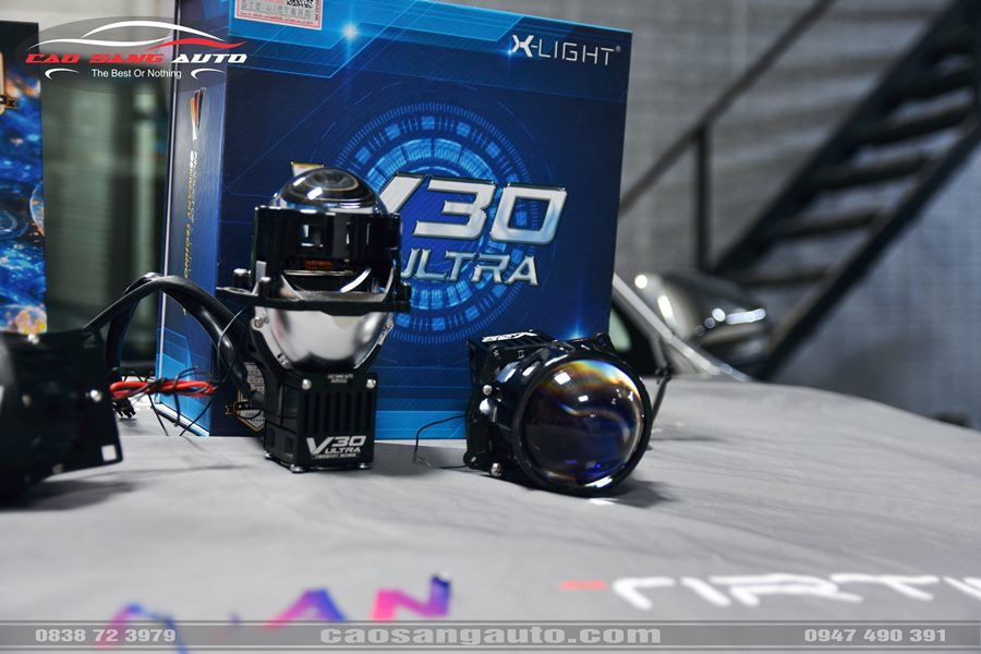 Fortuner nâng cấp đèn Bi Led X-Light V30 Ultra + Bi Gầm F10 NEW