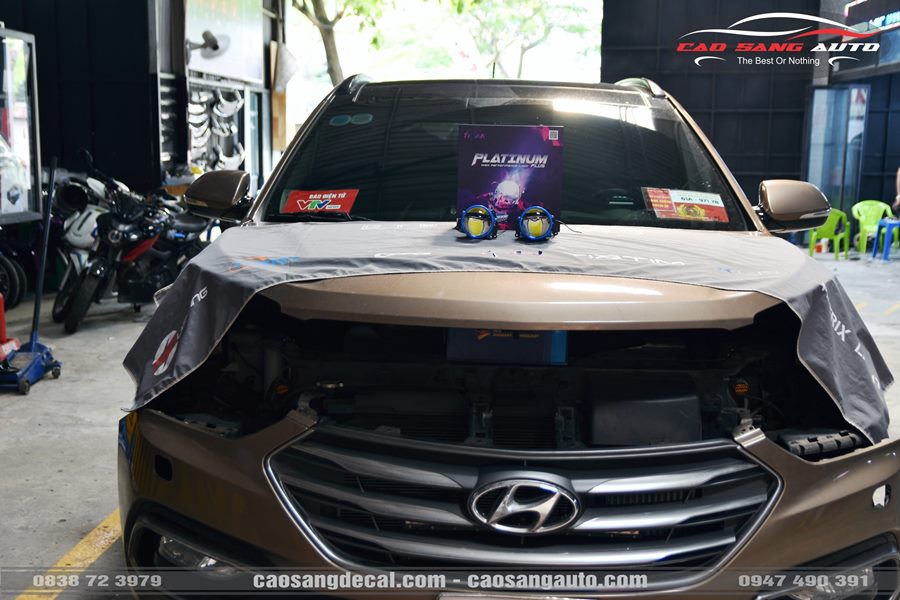 Hyundai Santafe nâng cấp Bi Led Titan Platinum 9+3