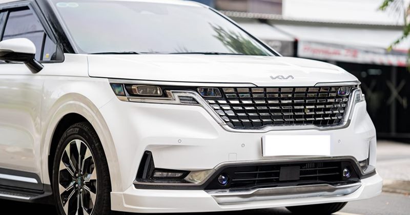 Kia Carnival kết hợp combo tăng sáng “cực đỉnh” đến từ thương hiệu X-Light