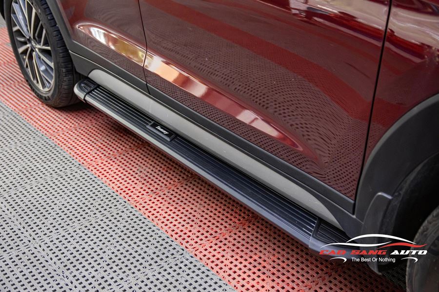 Lắp bệ bước chân cho xe Tucson mang lại nhiều lợi ích