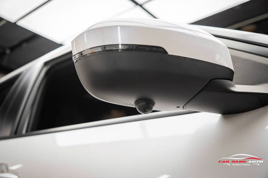 Camera 3 mắt xe Mitsubishi