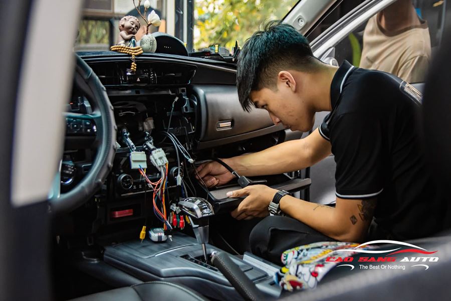 Thiết kế phù hợp với không gian taplo