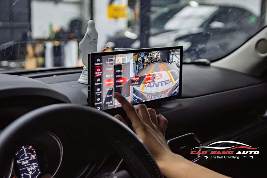 Màn hình Navigation liền cam 360 xe Mazda CX5 sở hữu cấu hình mạnh