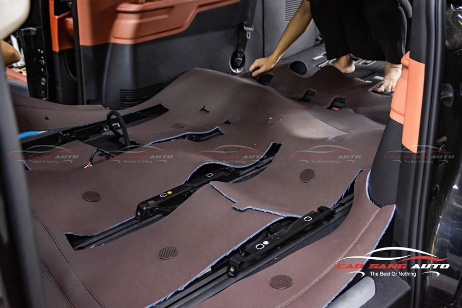 Thảm lót sàn xe Kia Carnival