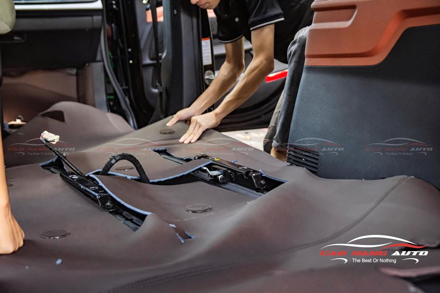 Thảm lót sàn xe Kia Carnival với chất liệu cao cấp