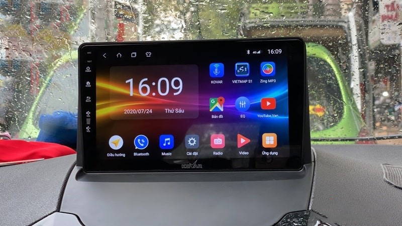 Màn hình android Kovar T2 cho ô tô có giá 9,5 triệu đồng