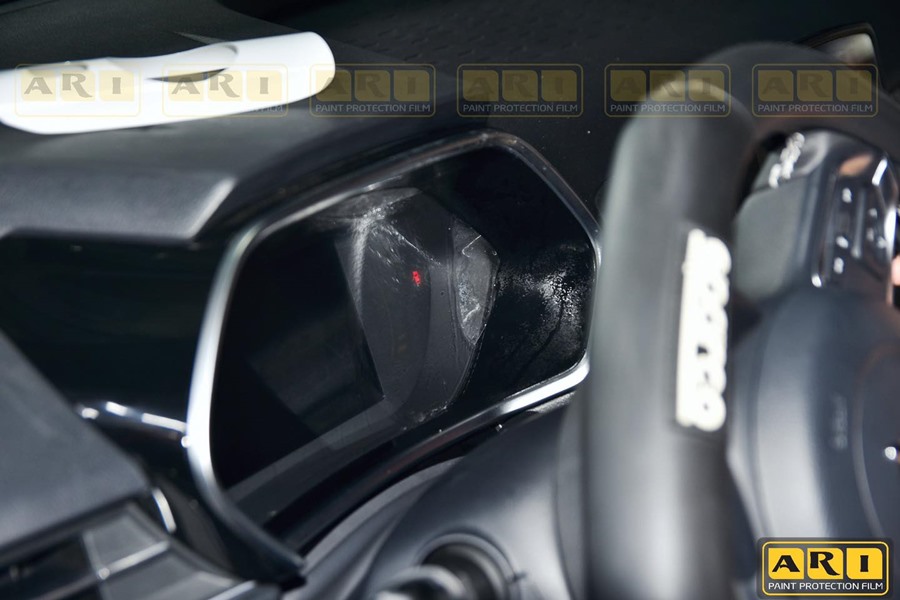 Mazda 3 dán phim cách nhiệt Helioz và dán PPF bảo vệ nội thất