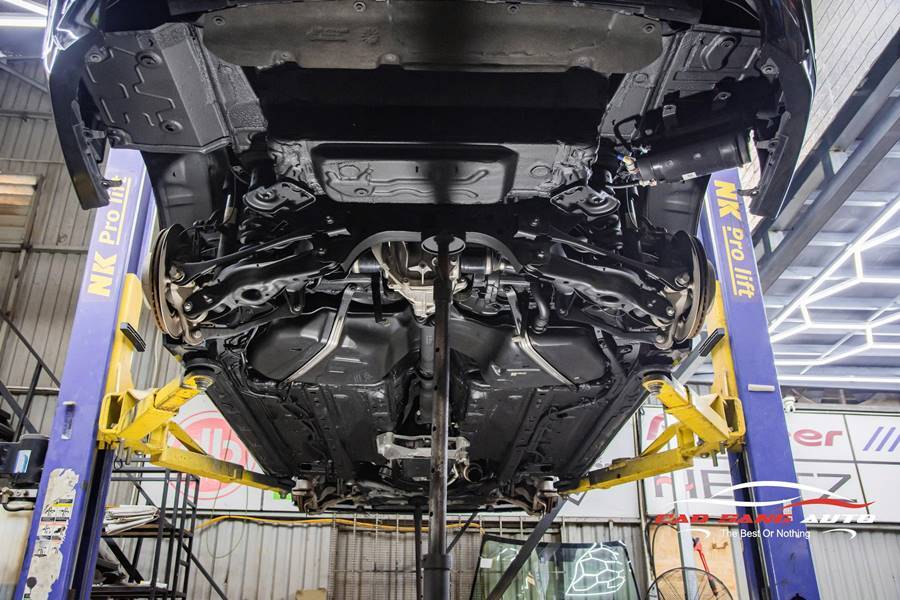 Phủ gầm xe BMW 320i - Bảo vệ tối đa, bền đẹp theo năm tháng