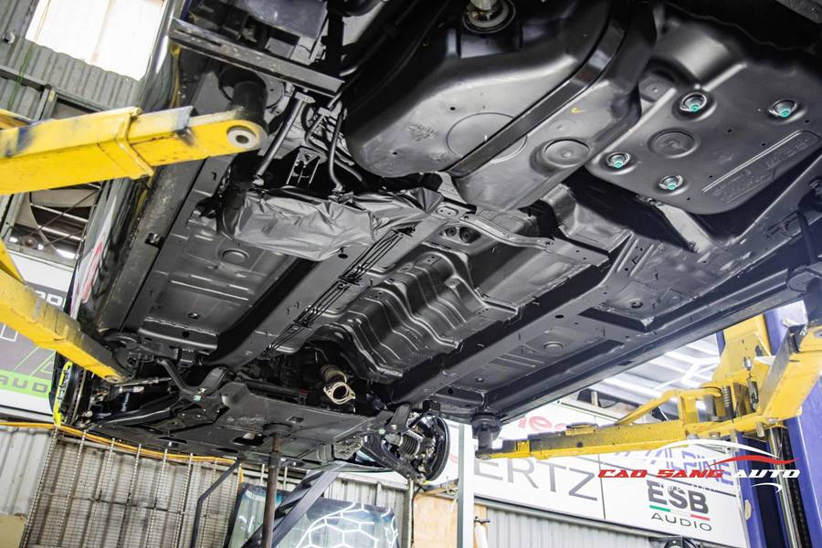 Phủ gầm xe Hyundai Tucson - Giảm tiếng ồn từ gầm xe hiệu quả