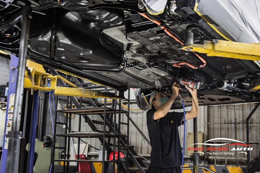 Sơn phủ gầm cho xe Honda CRV uy tín tại Cao Sang Auto