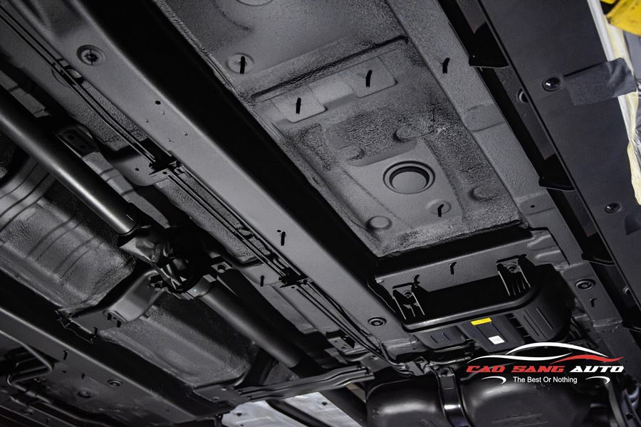 Phủ gầm cho xe Santafe uy tín tại Cao Sang Auto