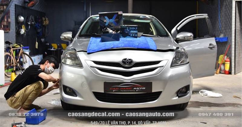 Toyota Vios độ đèn bi gầm X-Light F10 - Hud Vietmap H1N