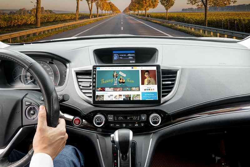 [Tư Vấn] Có nên thay màn hình android cho ô tô xe hơi?