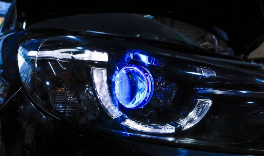 [Tư Vấn] Nên độ đèn LED hay Xenon cho ô tô xe hơi?