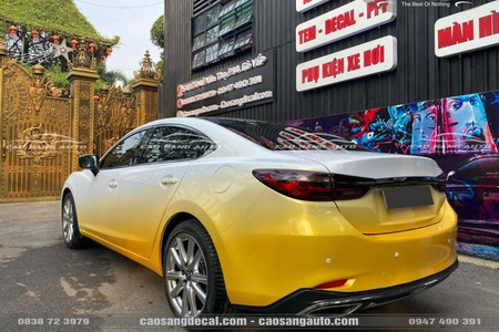 Dán đổi màu xe Mazda 6