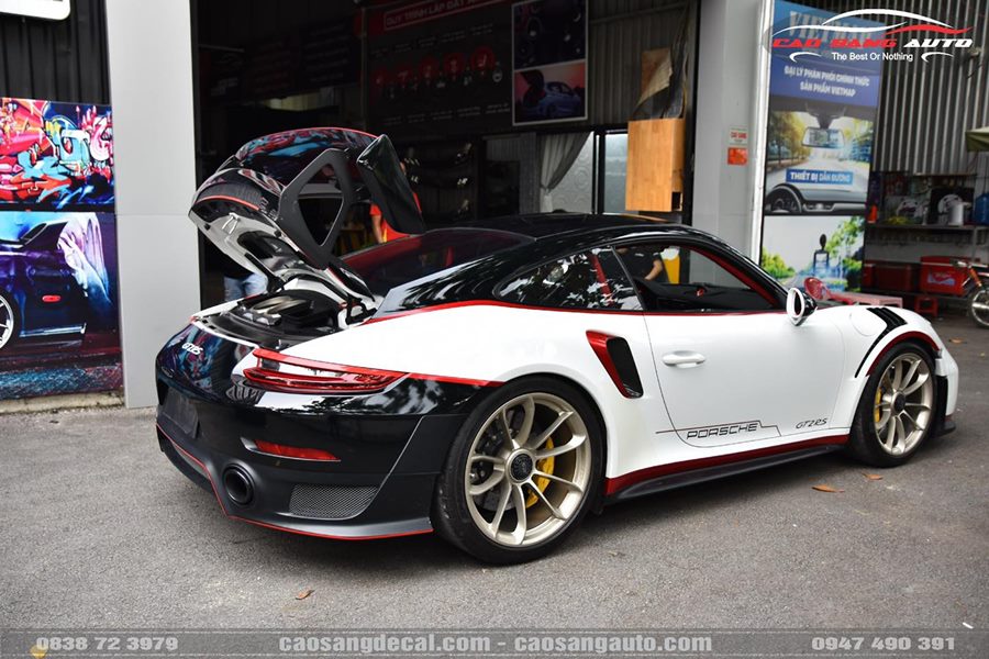 Wrap tem Sport nâng cao sự mạnh mẽ, cuốn hút cho siêu xe Porsche GT2RS